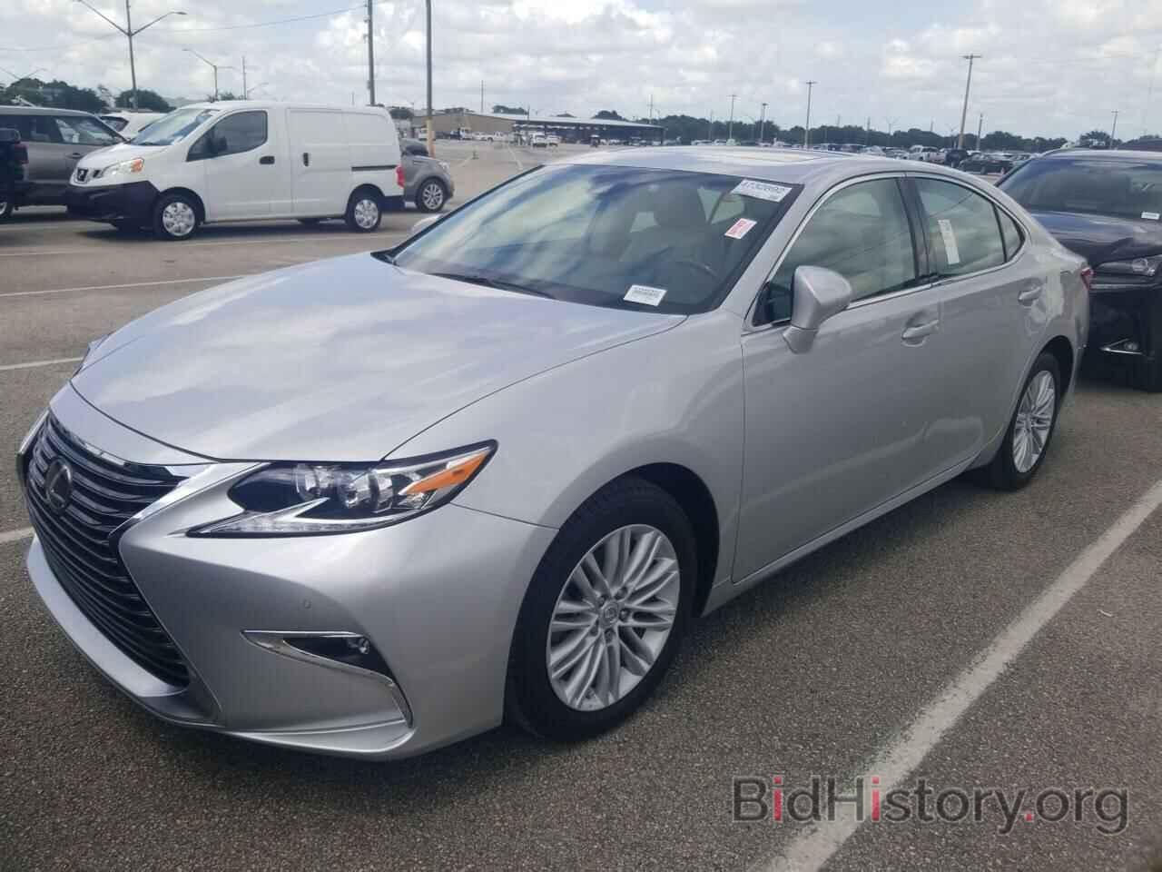 Photo 58ABK1GG9HU063621 - Lexus ES ES 2017