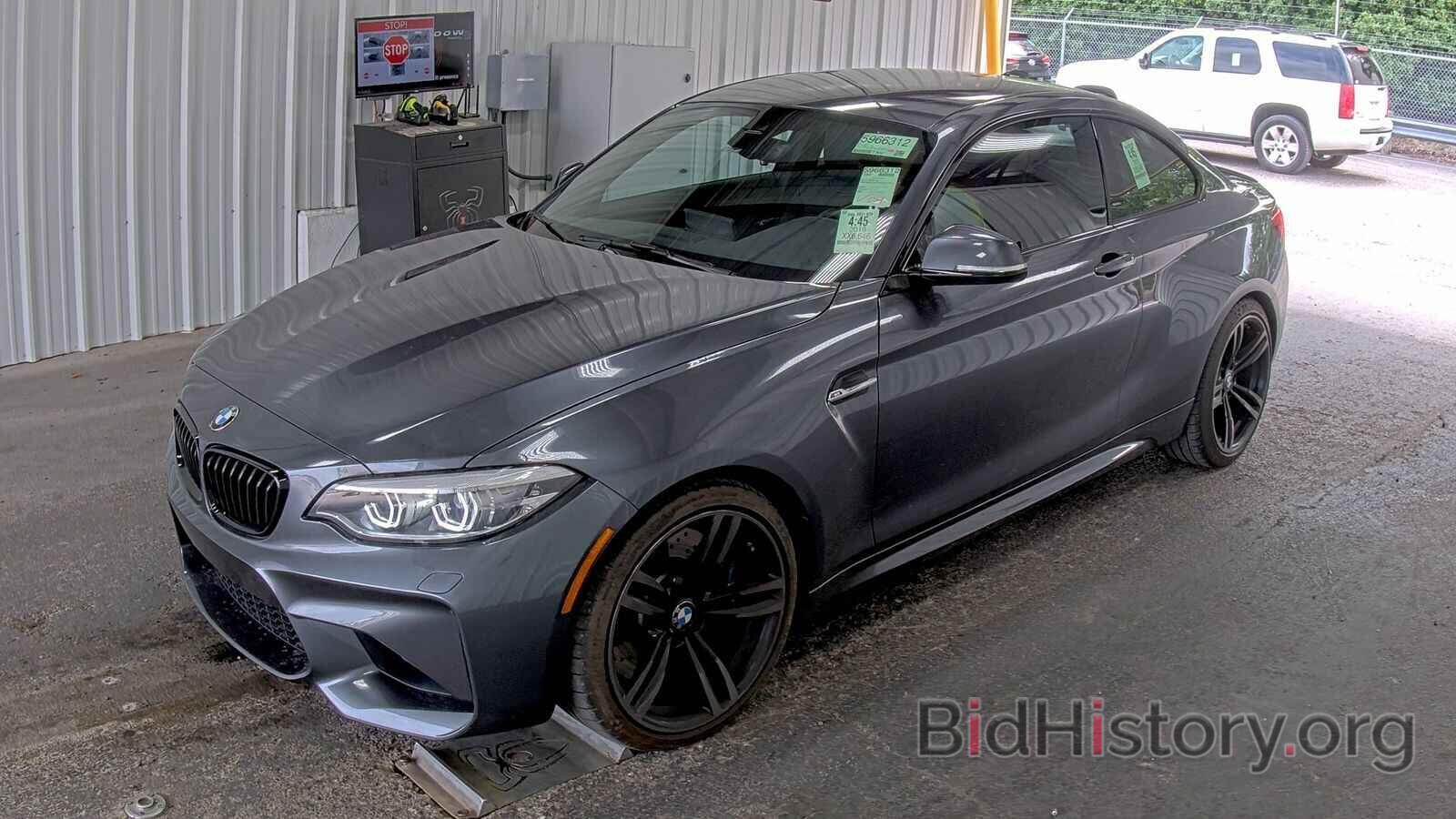 Фотография WBS1J5C59JVA12637 - BMW M2 2018