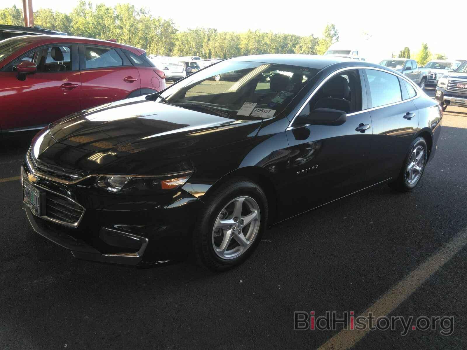 Photo 1G1ZB5ST5HF169759 - Chevrolet Malibu 2017