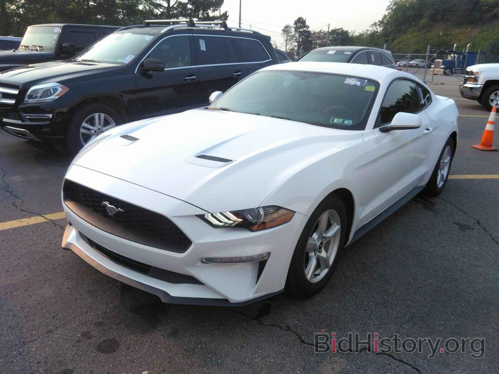 Photo 1FA6P8TH9J5131993 - Ford Mustang 2018