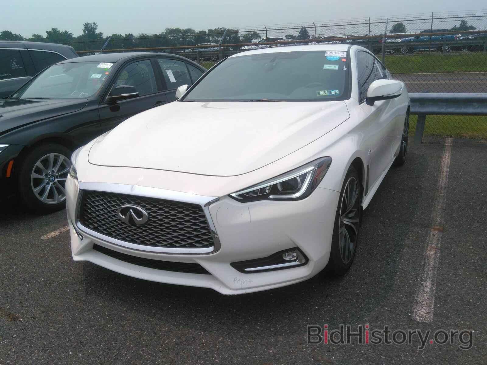 Photo JN1EV7ELXJM390945 - INFINITI Q60 2018