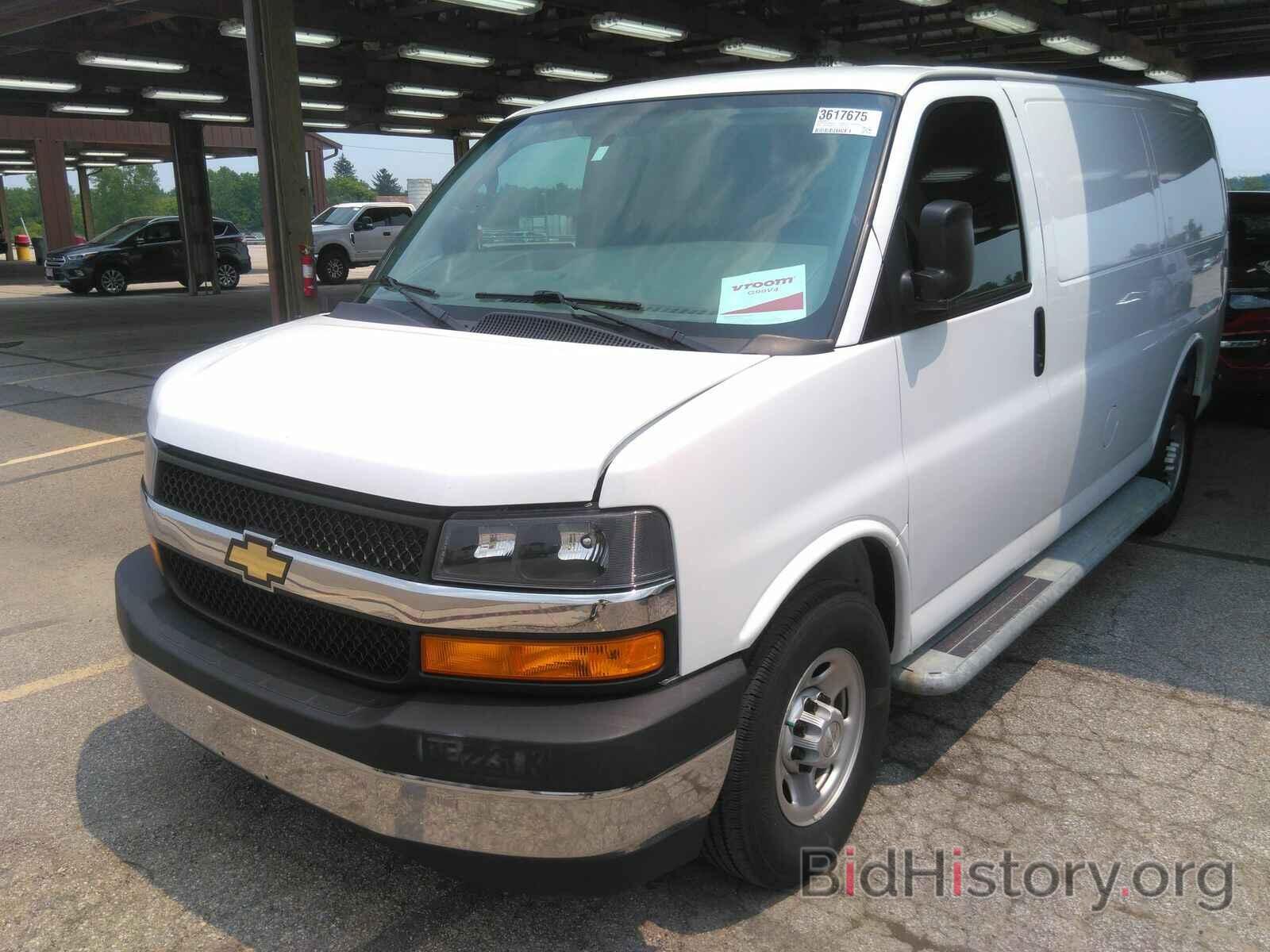 Фотография 1GCWGAFG0J1906130 - Chevrolet Express Cargo Van 2018