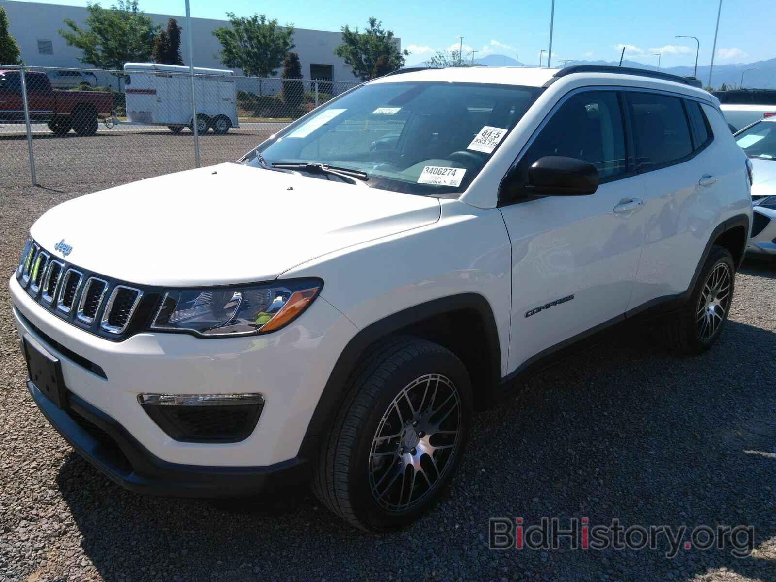 Photo 3C4NJDAB7LT256718 - Jeep Compass 2020