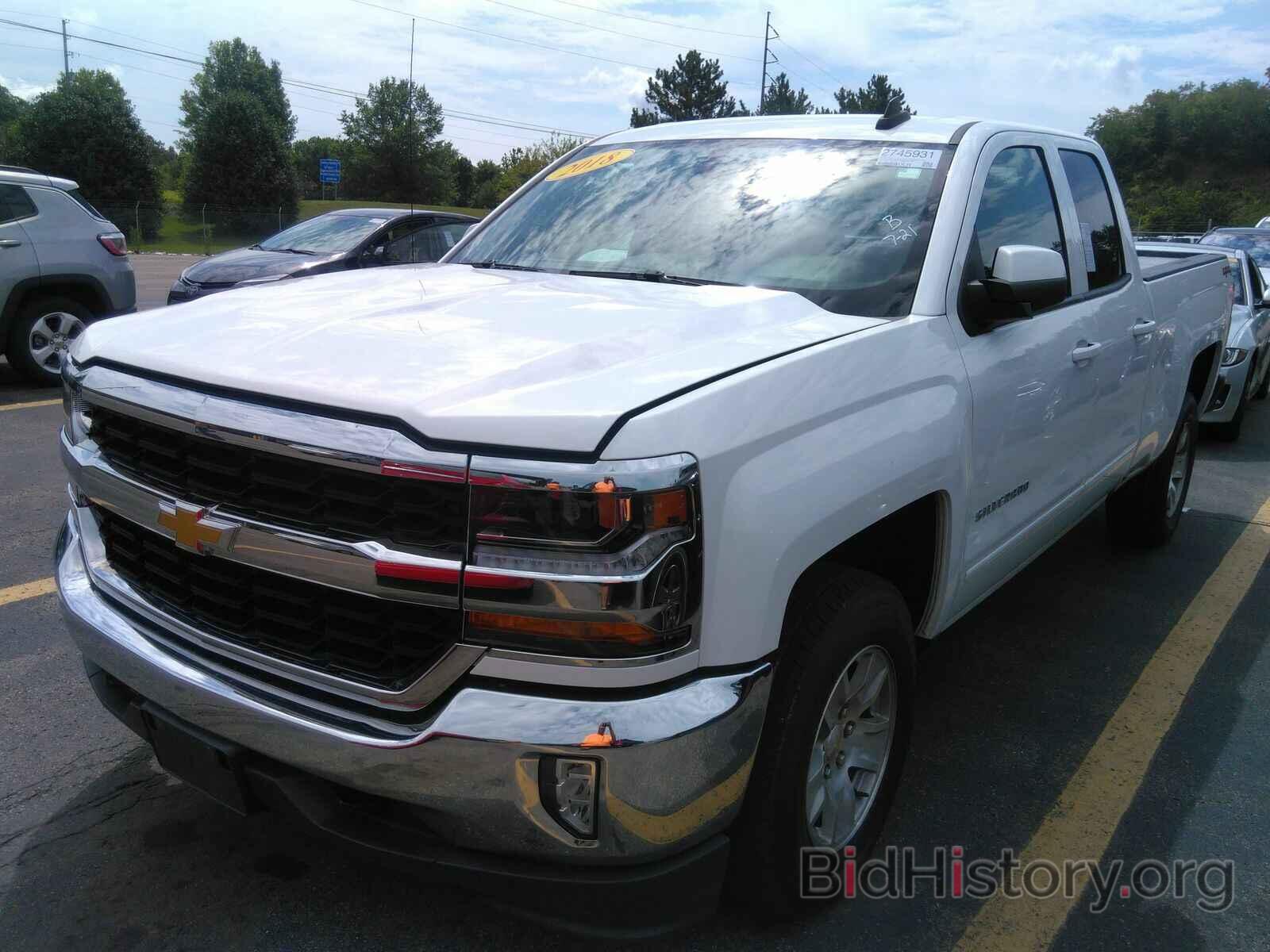 Photo 1GCVKREH6JZ341998 - Chevrolet Silverado 1500 2018