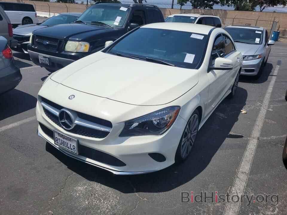 Photo WDDSJ4GB5HN496891 - Mercedes-Benz CLA 2017