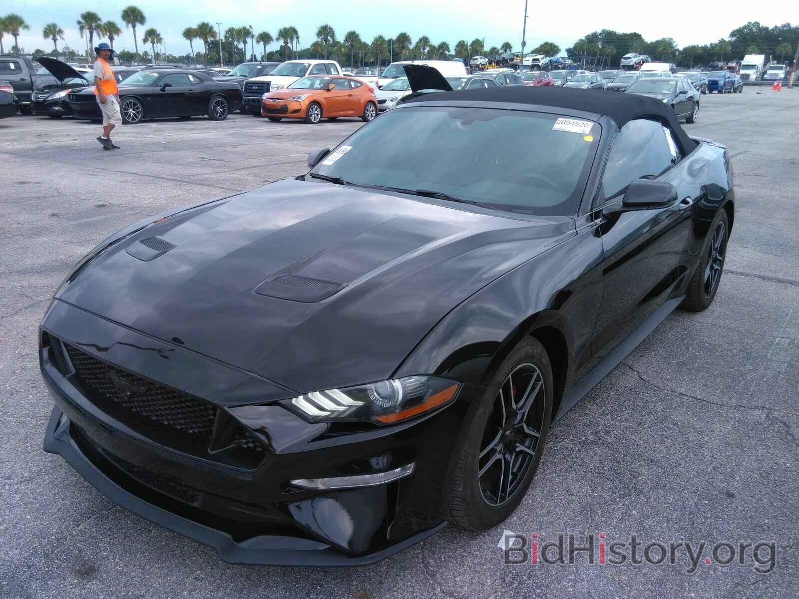 Photo 1FATP8UH4J5167947 - Ford Mustang 2018