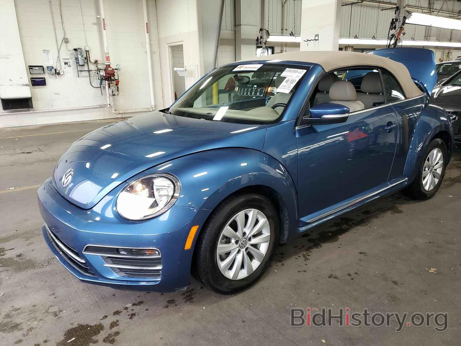 Photo 3VW5DAAT1KM504949 - Volkswagen Beetle Convertible 2019