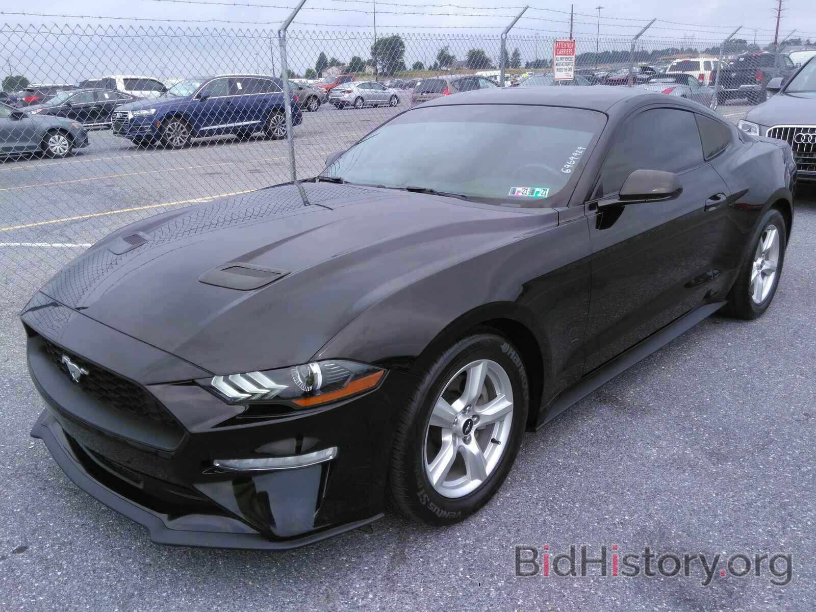 Photo 1FA6P8TH9J5112554 - Ford Mustang 2018
