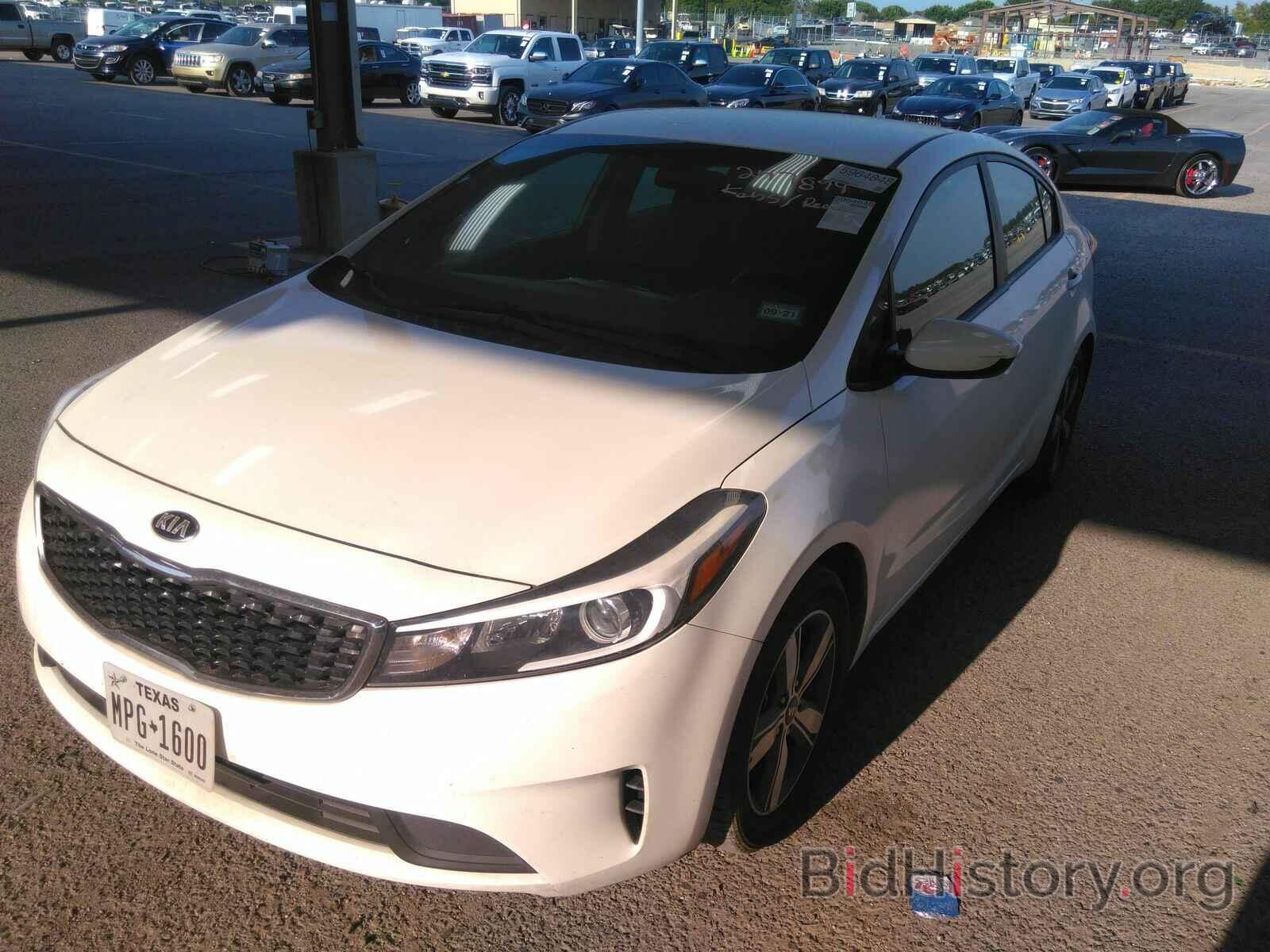 Фотография 3KPFL4A7XJE247894 - Kia Forte LX 2018