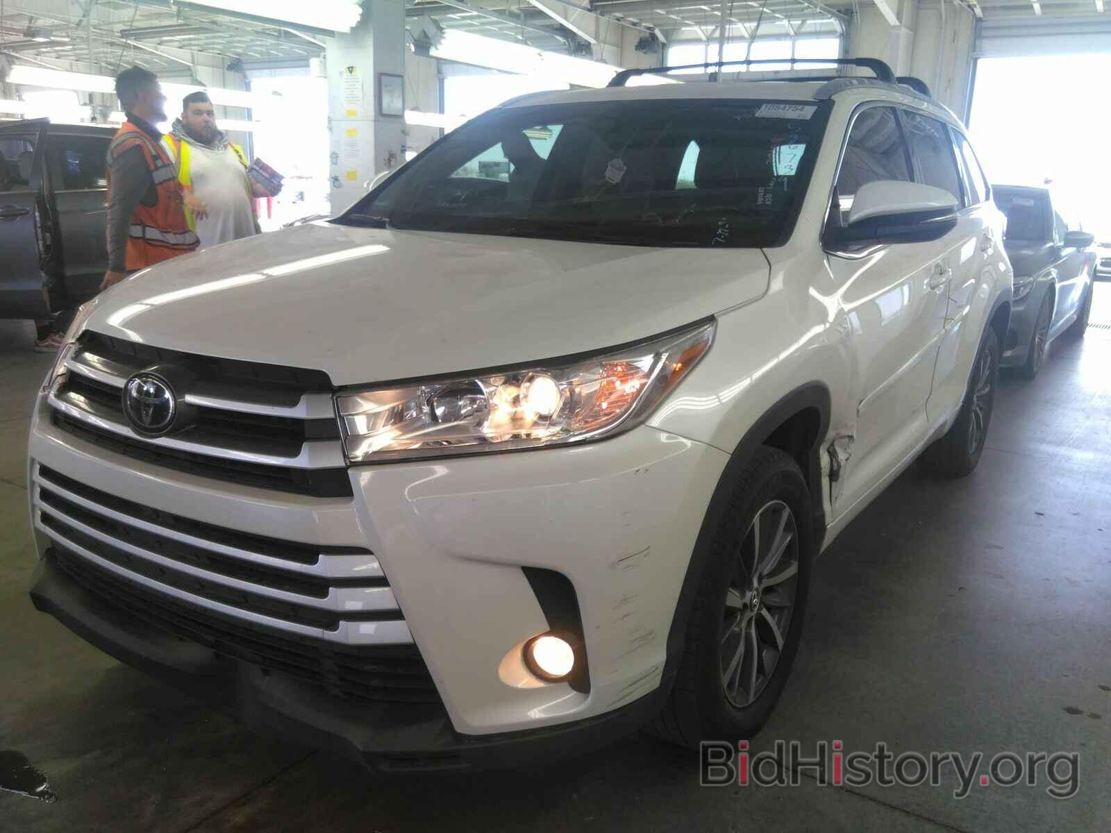 Photo 5TDKZRFH6JS536739 - Toyota Highlander 2018