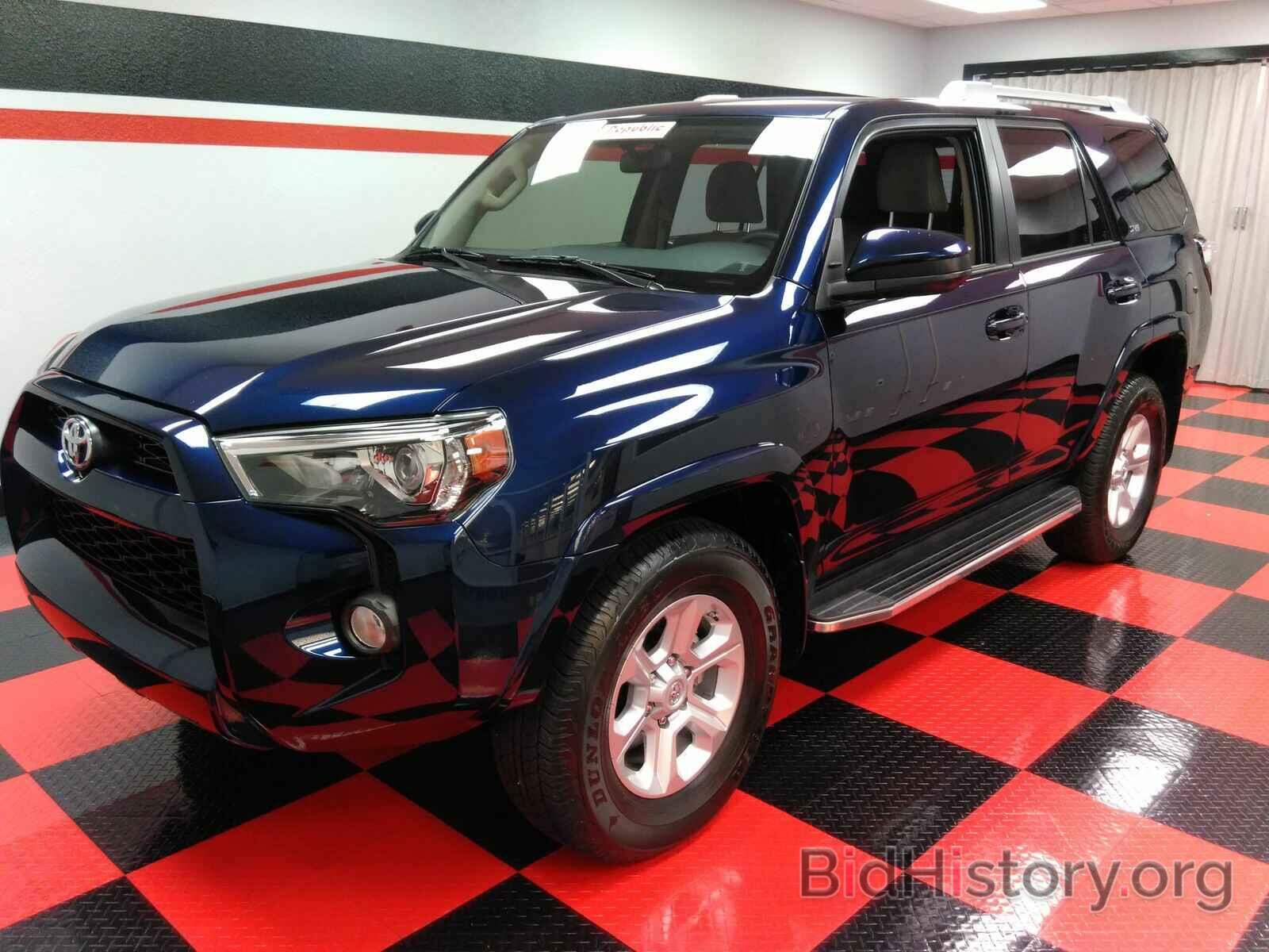 Фотография JTEZU5JRXJ5190265 - Toyota 4Runner SR5 2018