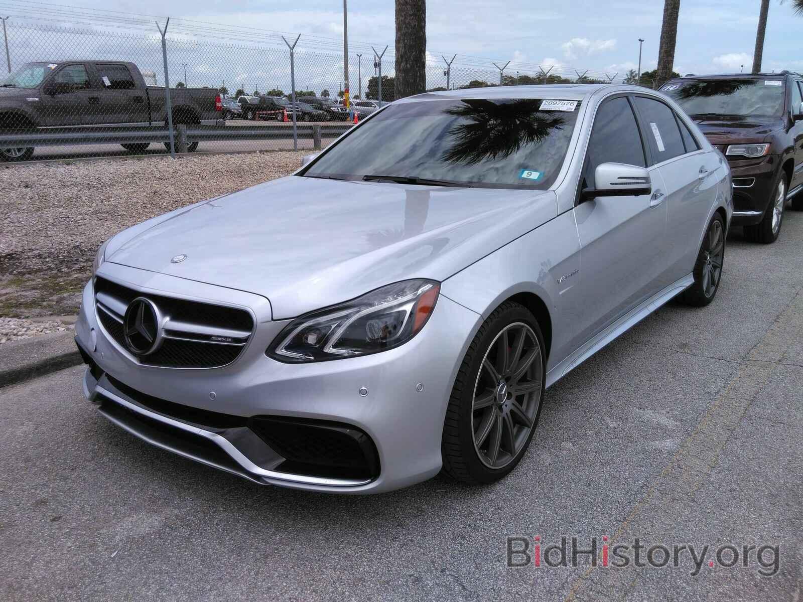 Photo WDDHF7GB2FB091437 - Mercedes-Benz E-Class 2015