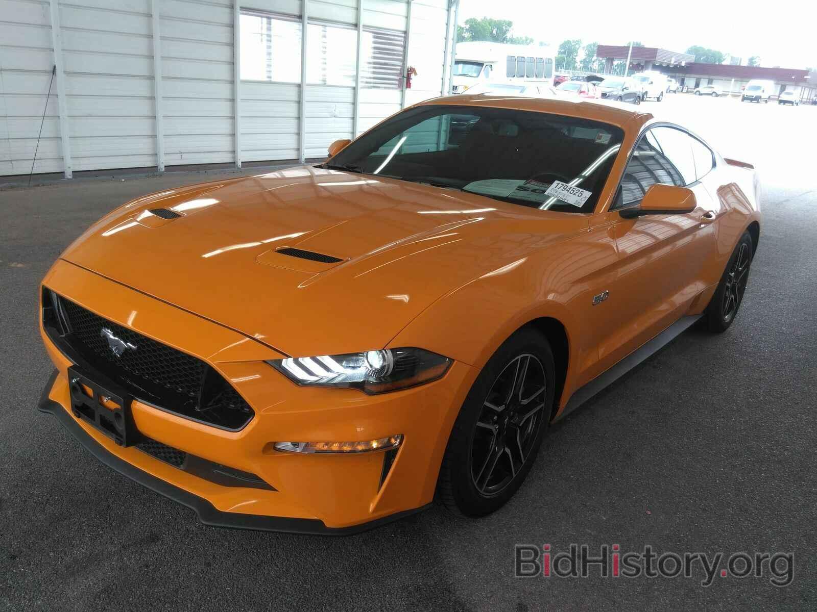 Photo 1FA6P8CF2J5185439 - Ford Mustang GT 2018