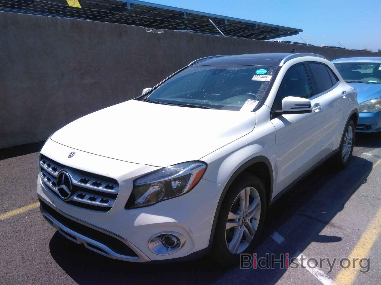 Фотография WDCTG4EB5JJ449349 - Mercedes-Benz GLA 2018