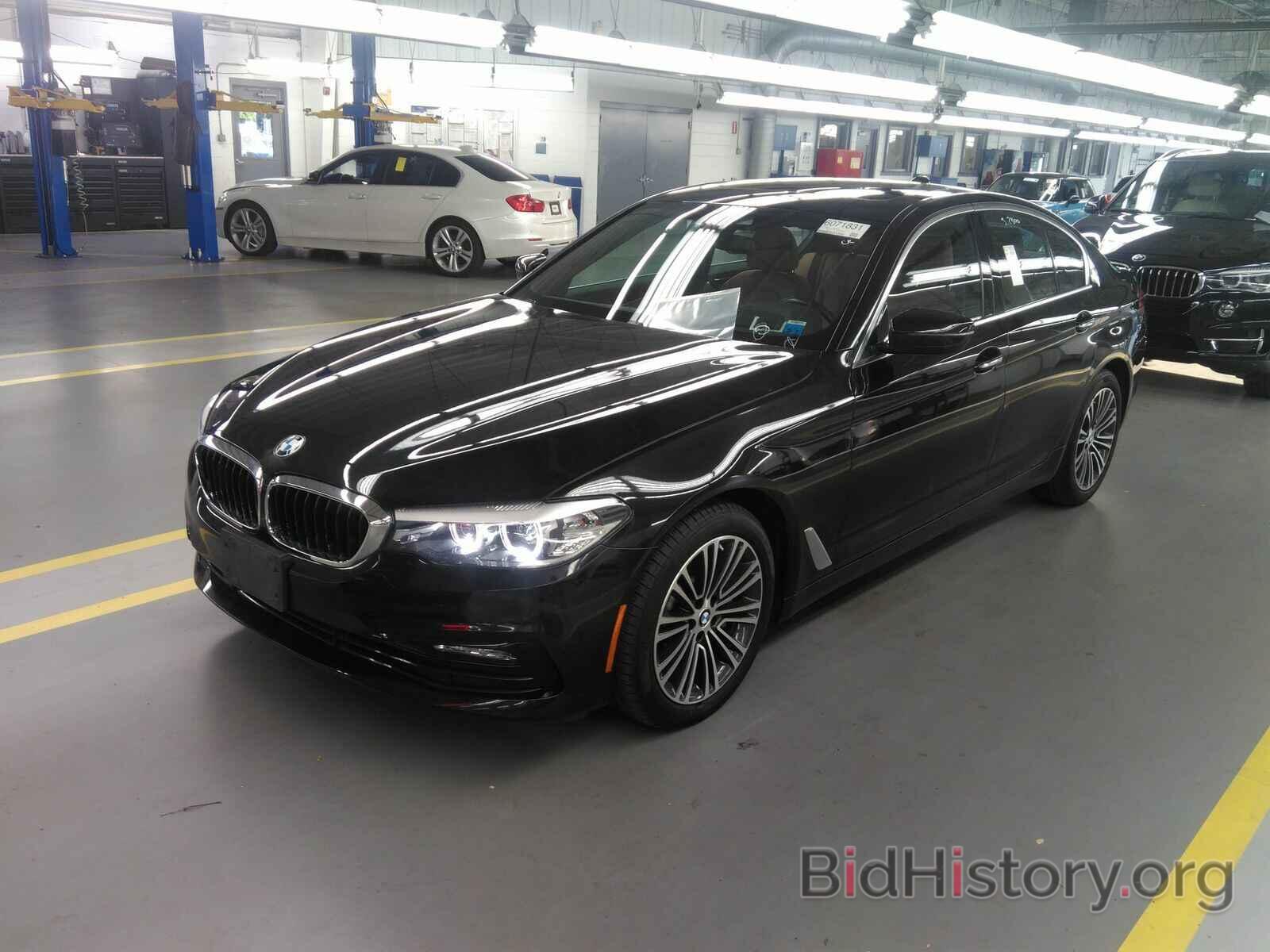 Photo WBAJA7C51JWC74632 - BMW 5 Series 2018
