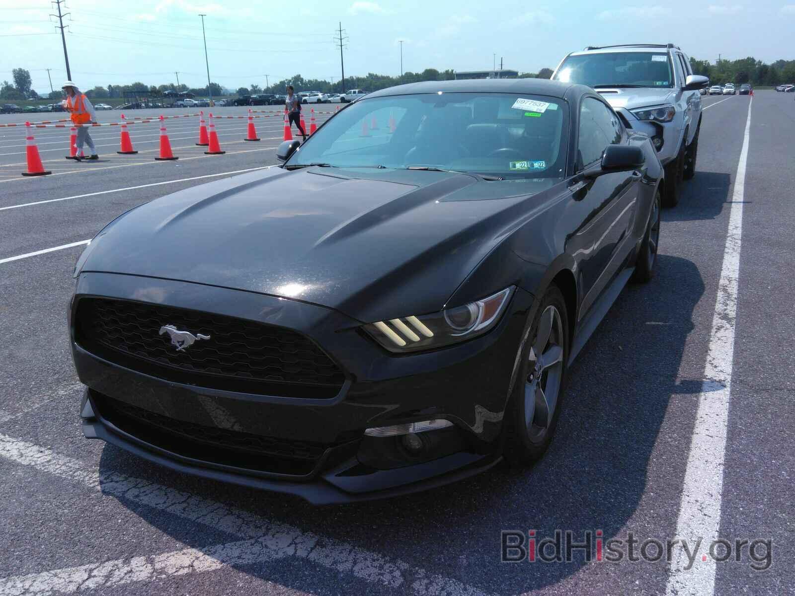 Photo 1FA6P8TH1H5226266 - Ford Mustang 2017