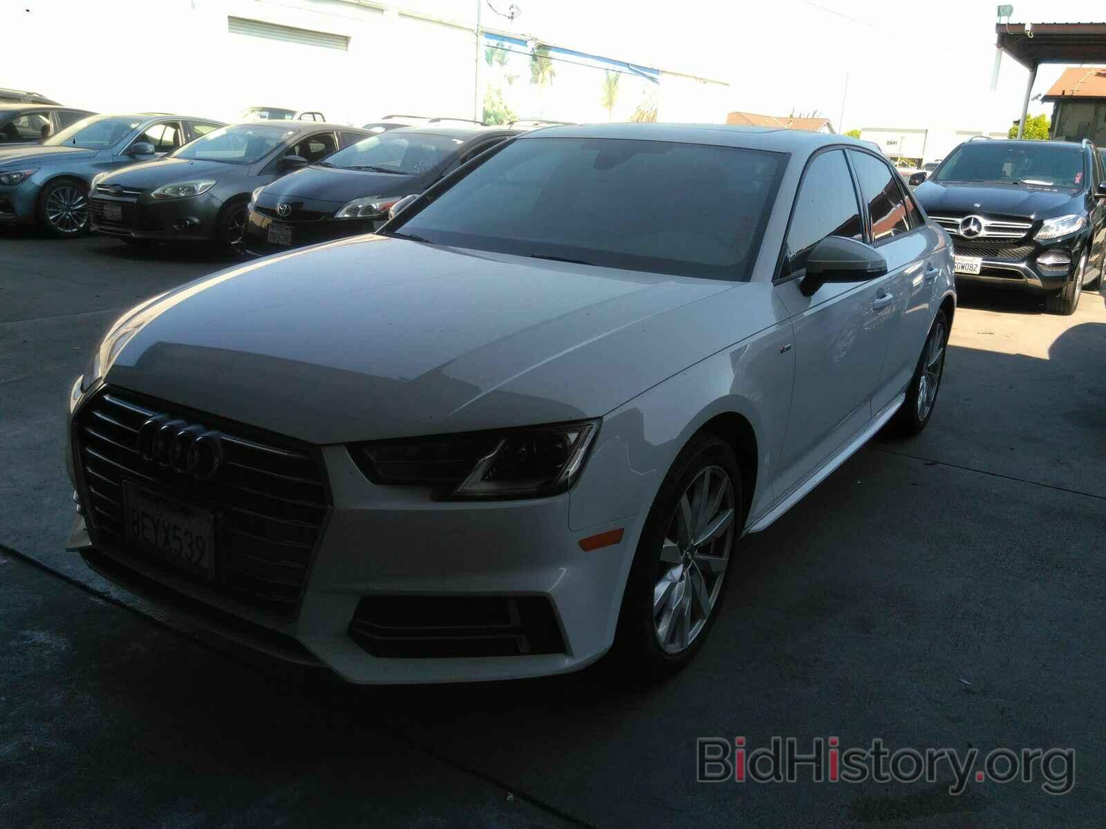 Photo WAUKMAF40JN015967 - Audi A4 2018