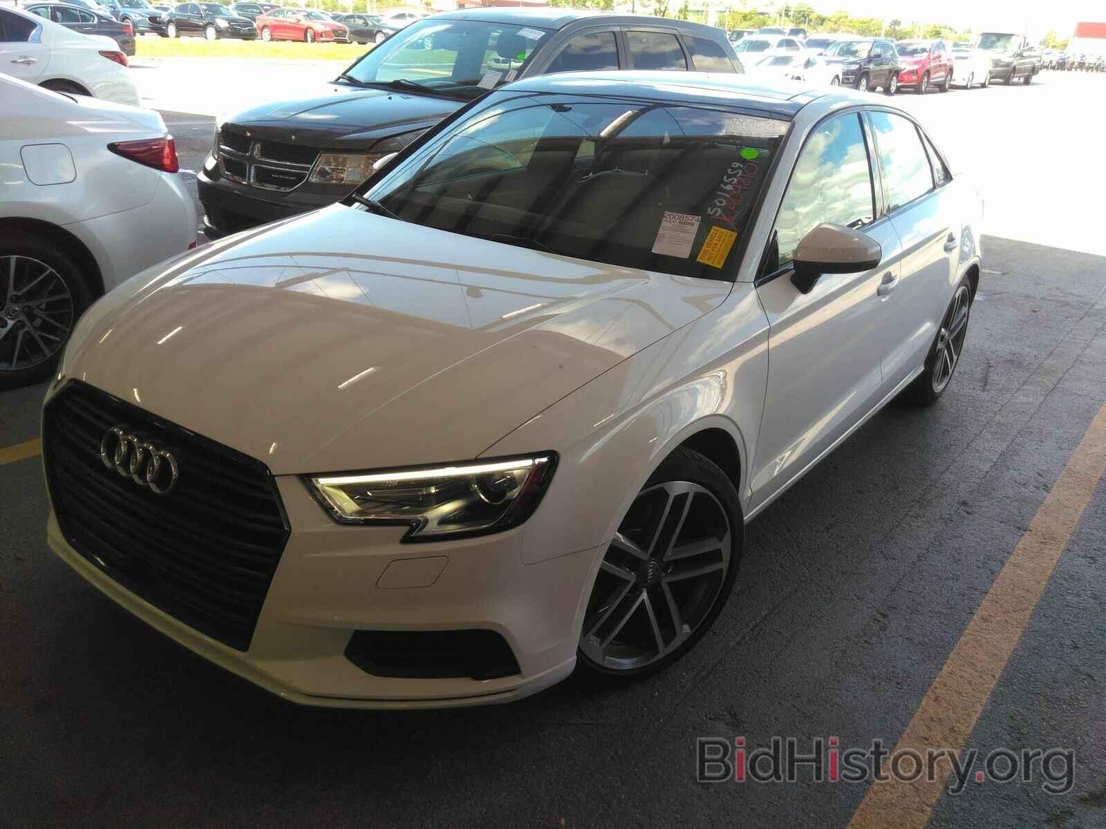 Photo WAUAUGFF3KA092101 - Audi A3 Sedan 2019