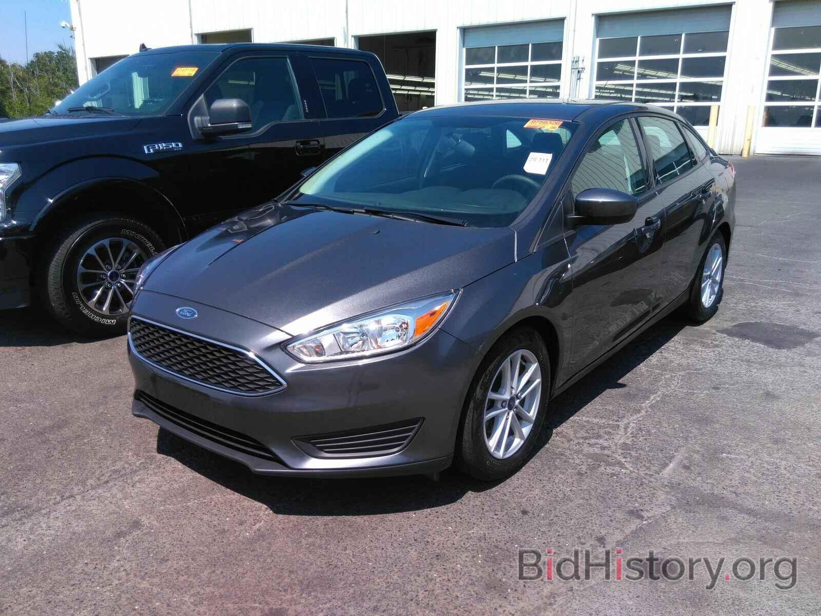 Photo 1FADP3F29JL226180 - Ford Focus SE 2018