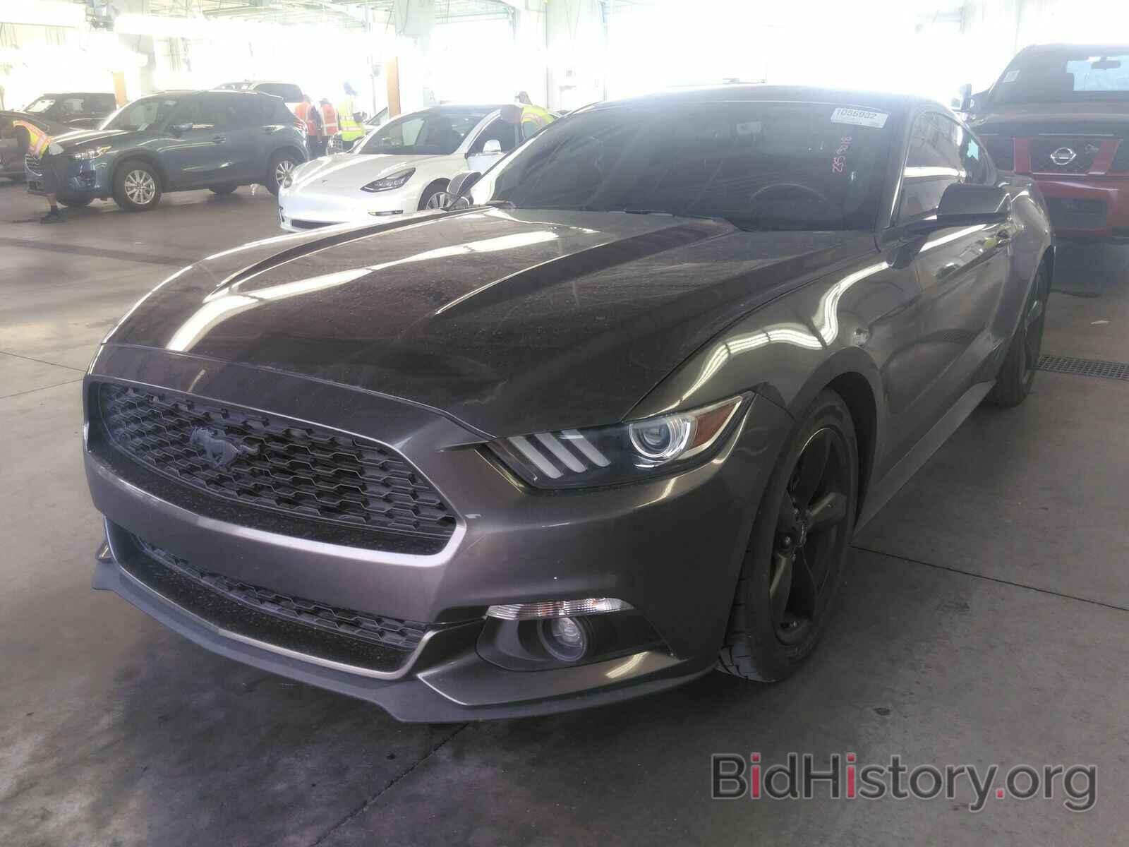 Photo 1FA6P8TH3F5330125 - Ford Mustang 2015