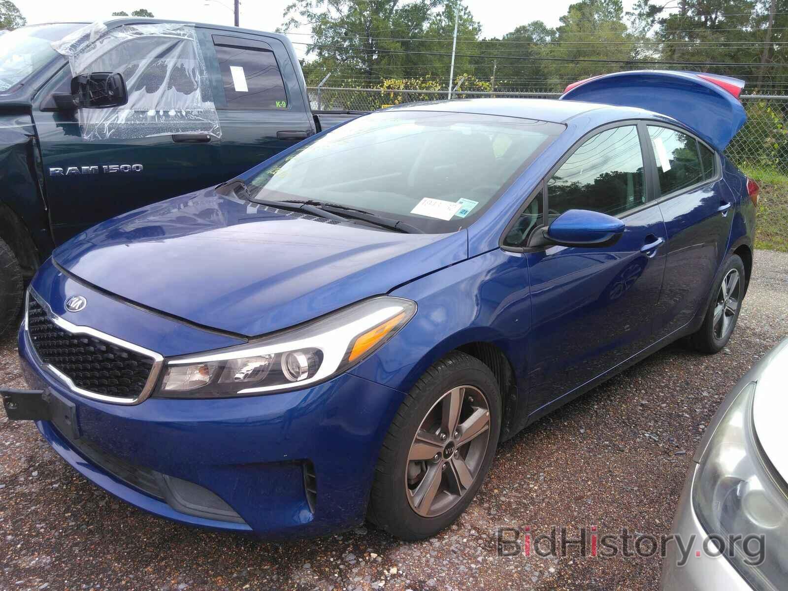 Photo 3KPFL4A77JE166643 - Kia Forte LX 2018