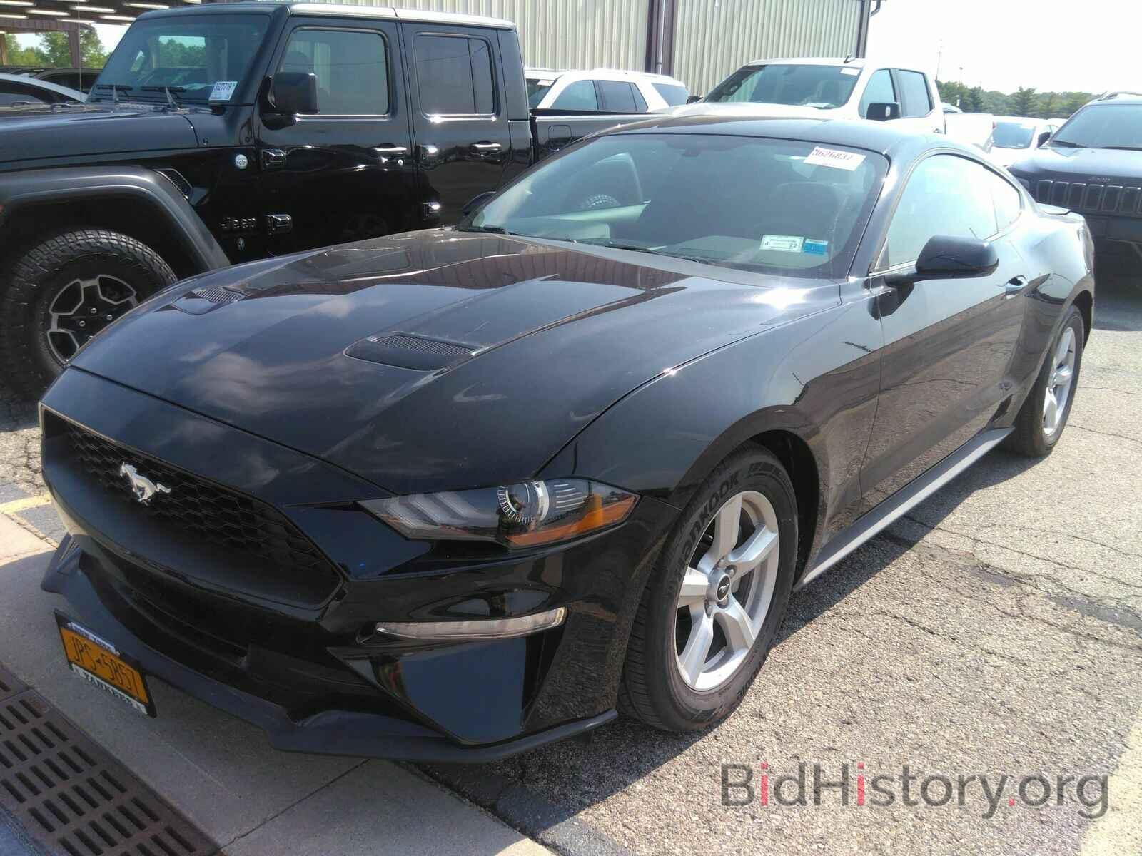 Photo 1FA6P8TH7J5183719 - Ford Mustang 2018