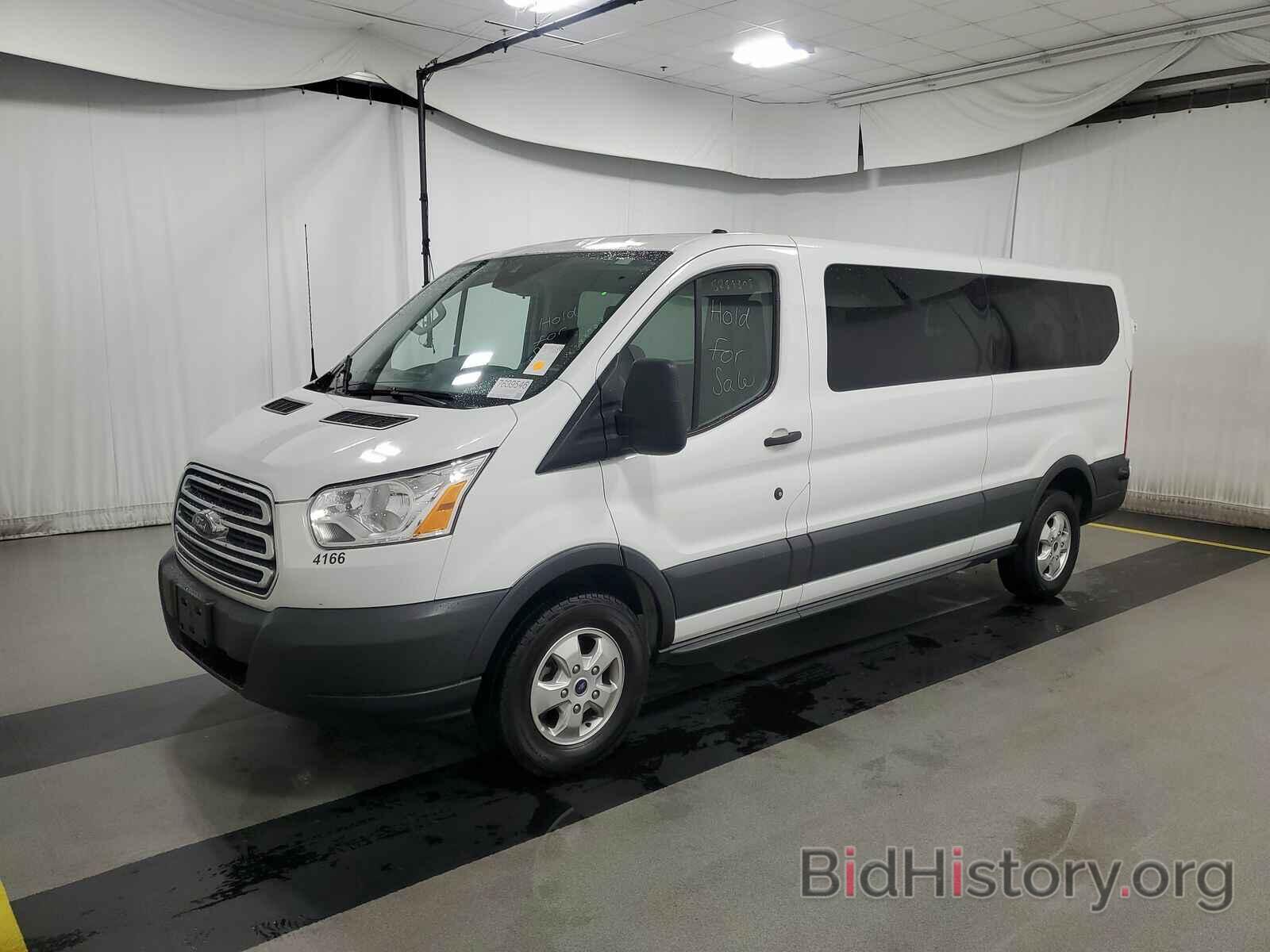 Photo 1FBZX2YM7JKA70191 - Ford Transit Passenger Wagon 2018