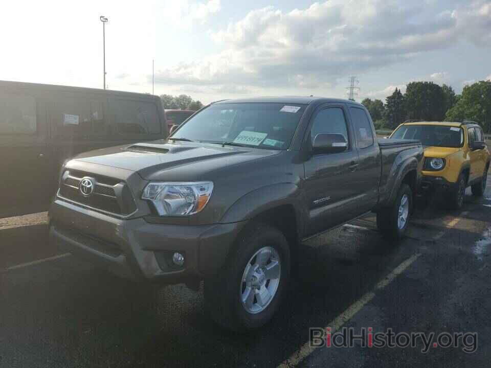 Photo 5TFUU4EN8FX134773 - Toyota Tacoma 4WD 2015