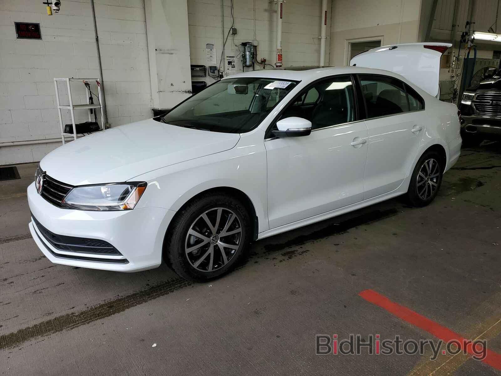 Photo 3VWB67AJ6HM322185 - Volkswagen Jetta 2017