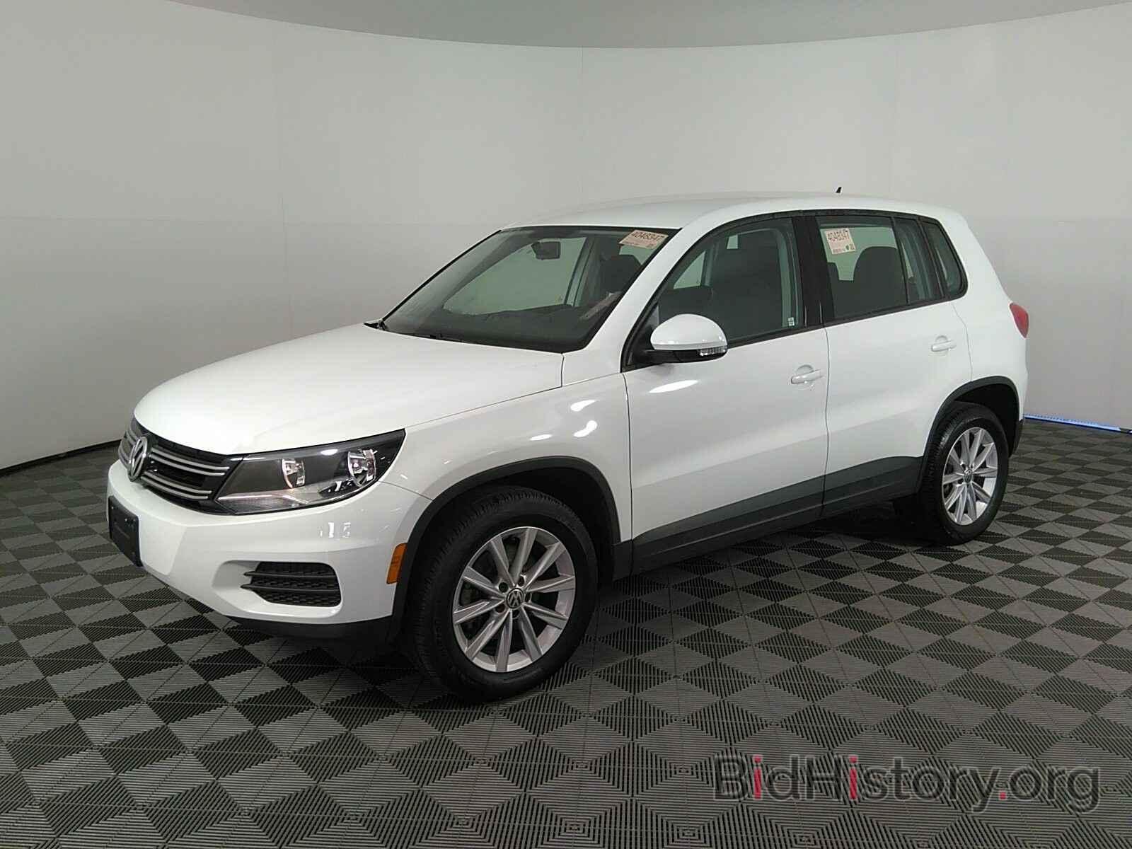 Photo WVGBV7AX8HK044872 - Volkswagen Tiguan Limited 2017