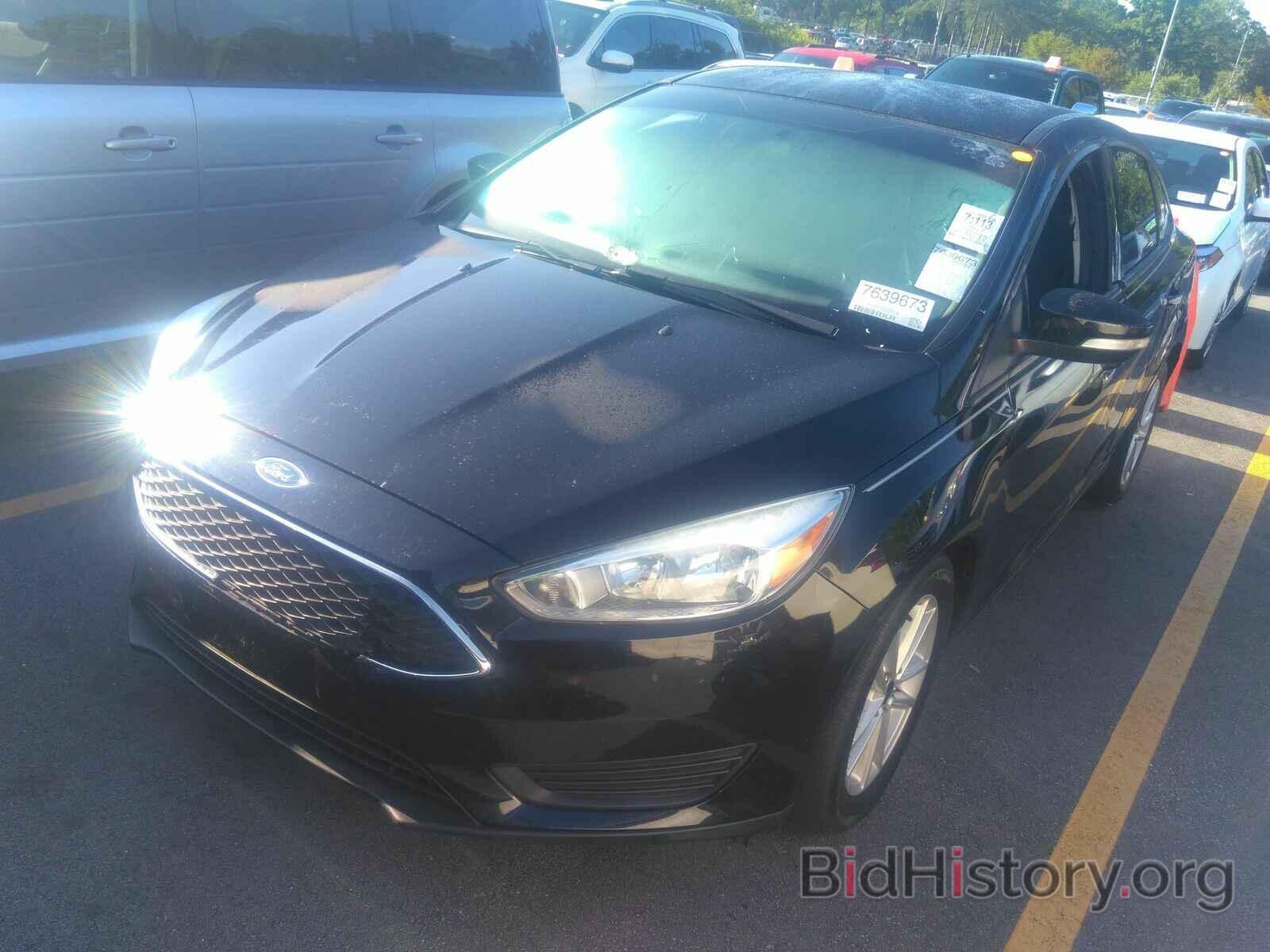 Photo 1FADP3F28HL322232 - Ford Focus SE 2017