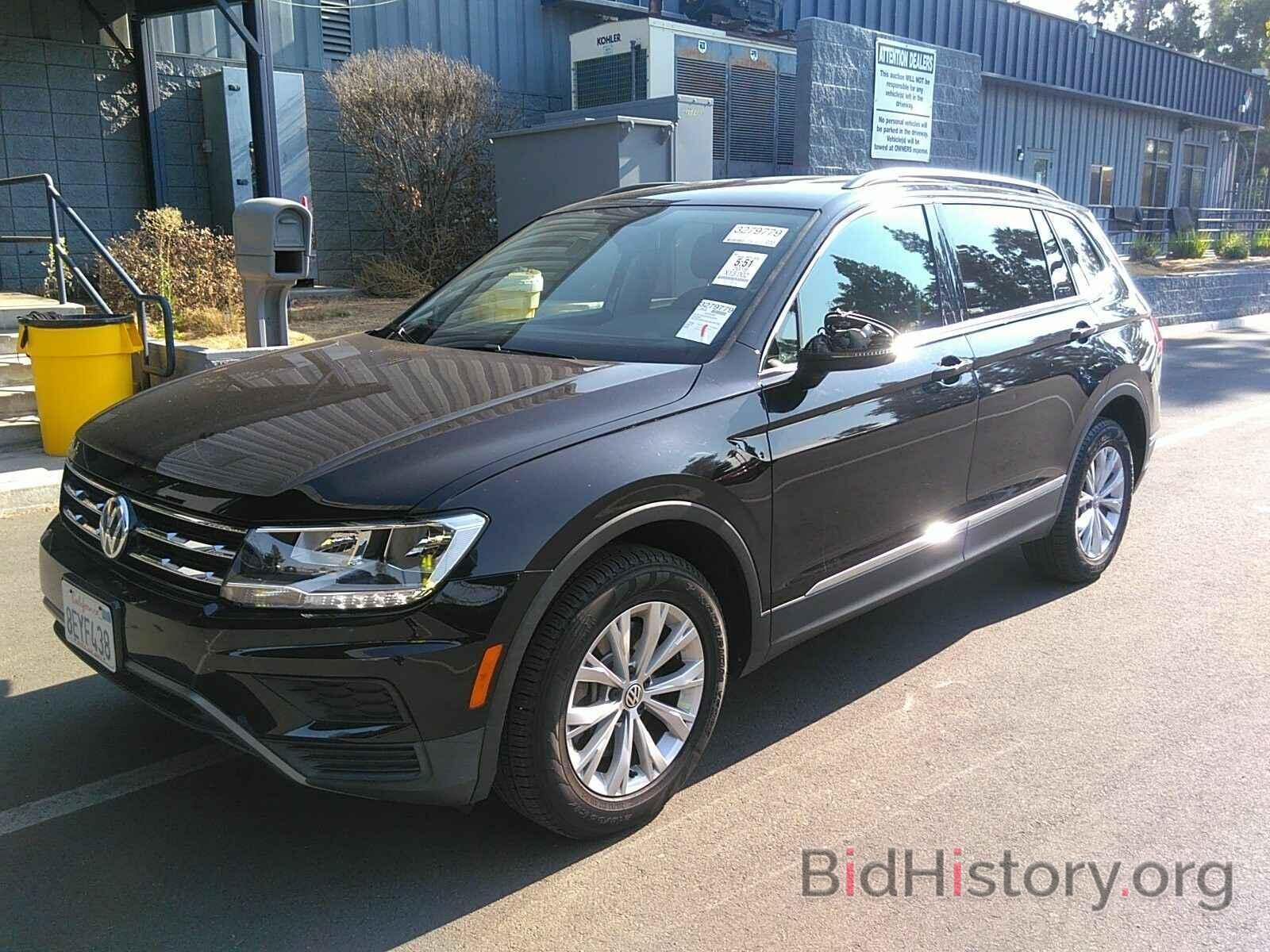 Фотография 3VV2B7AX3JM164799 - Volkswagen Tiguan 2018