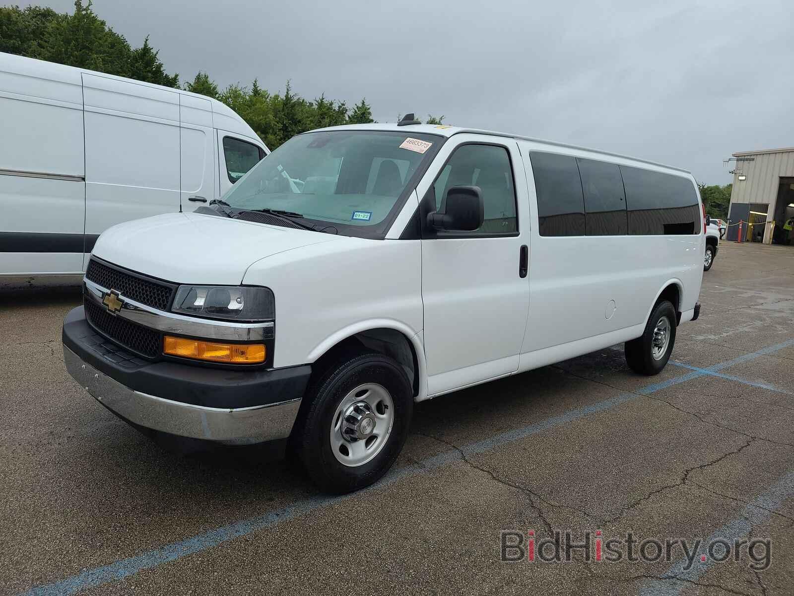 Photo 1GAZGPFGXL1191062 - Chevrolet Express Passenger 2020