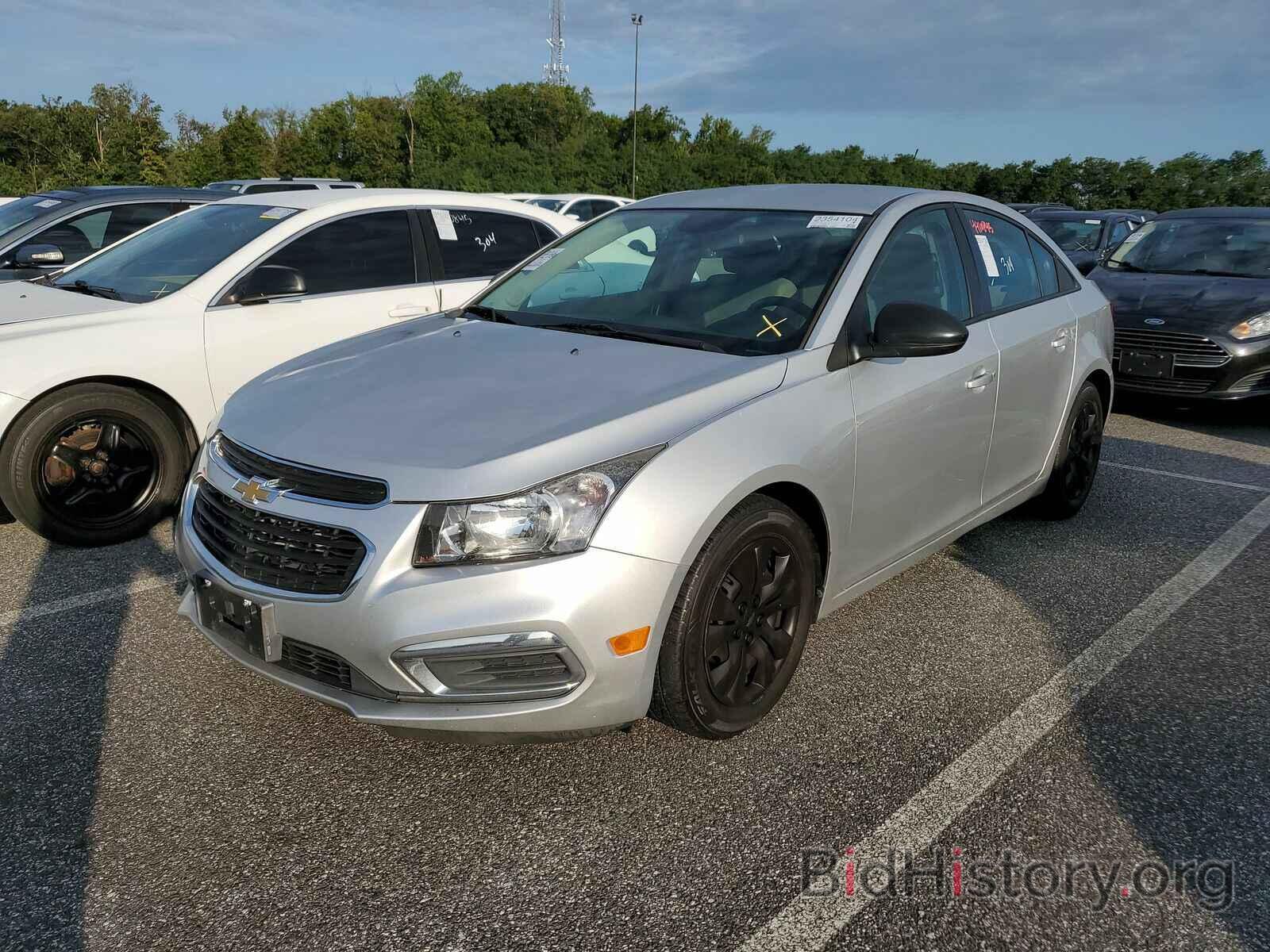 Photo 1G1PA5SG5F7116712 - Chevrolet Cruze 2015