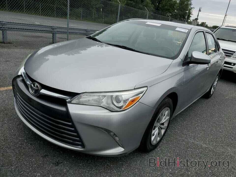 Photo 4T4BF1FK4FR447679 - Toyota Camry 2015