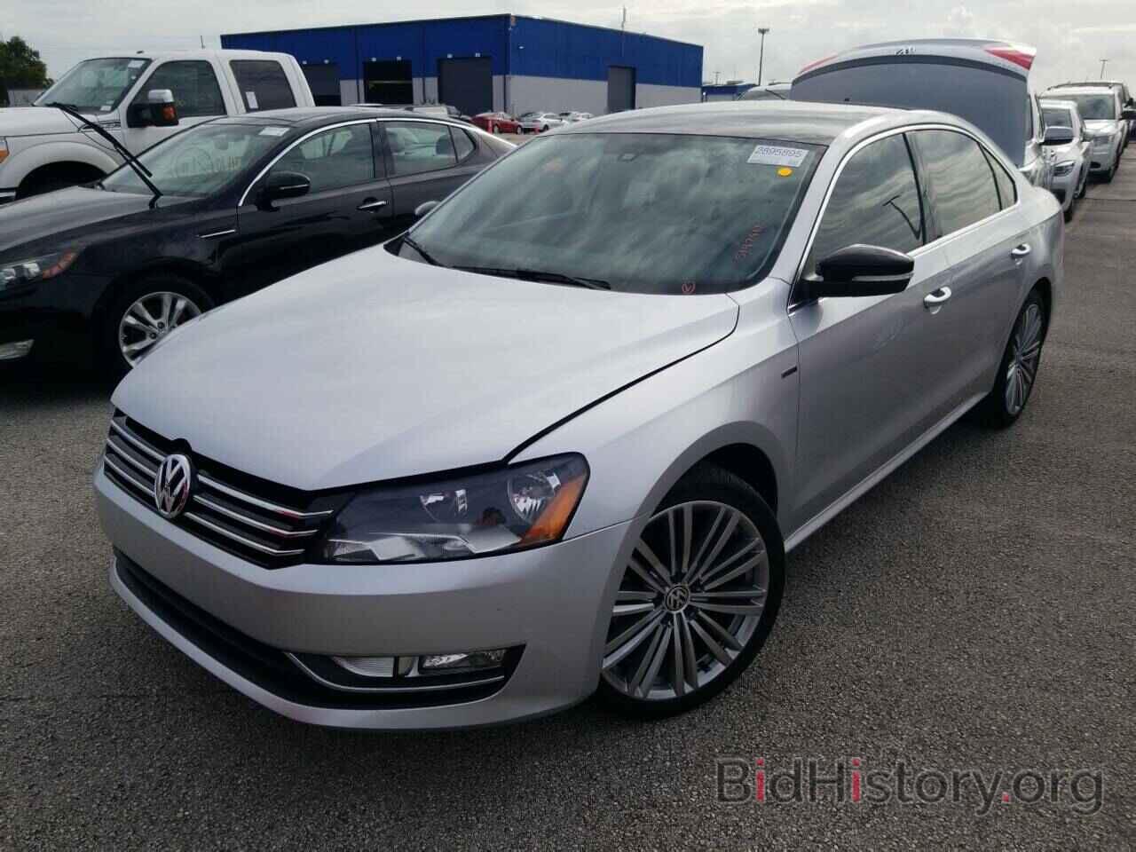 Фотография 1VWBT7A30FC072080 - Volkswagen Passat 2015