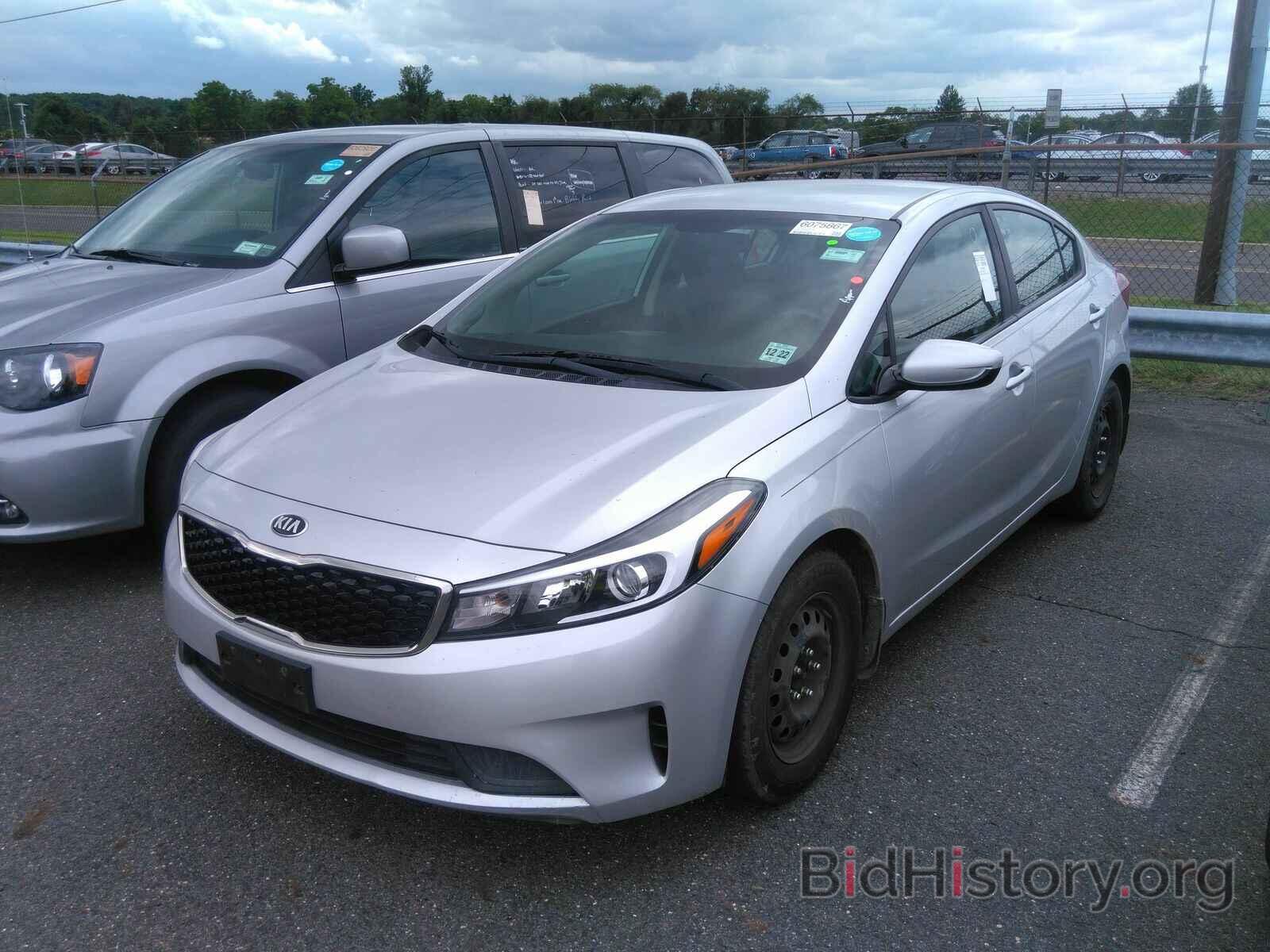 Photo 3KPFK4A74HE127148 - Kia Forte LX 2017