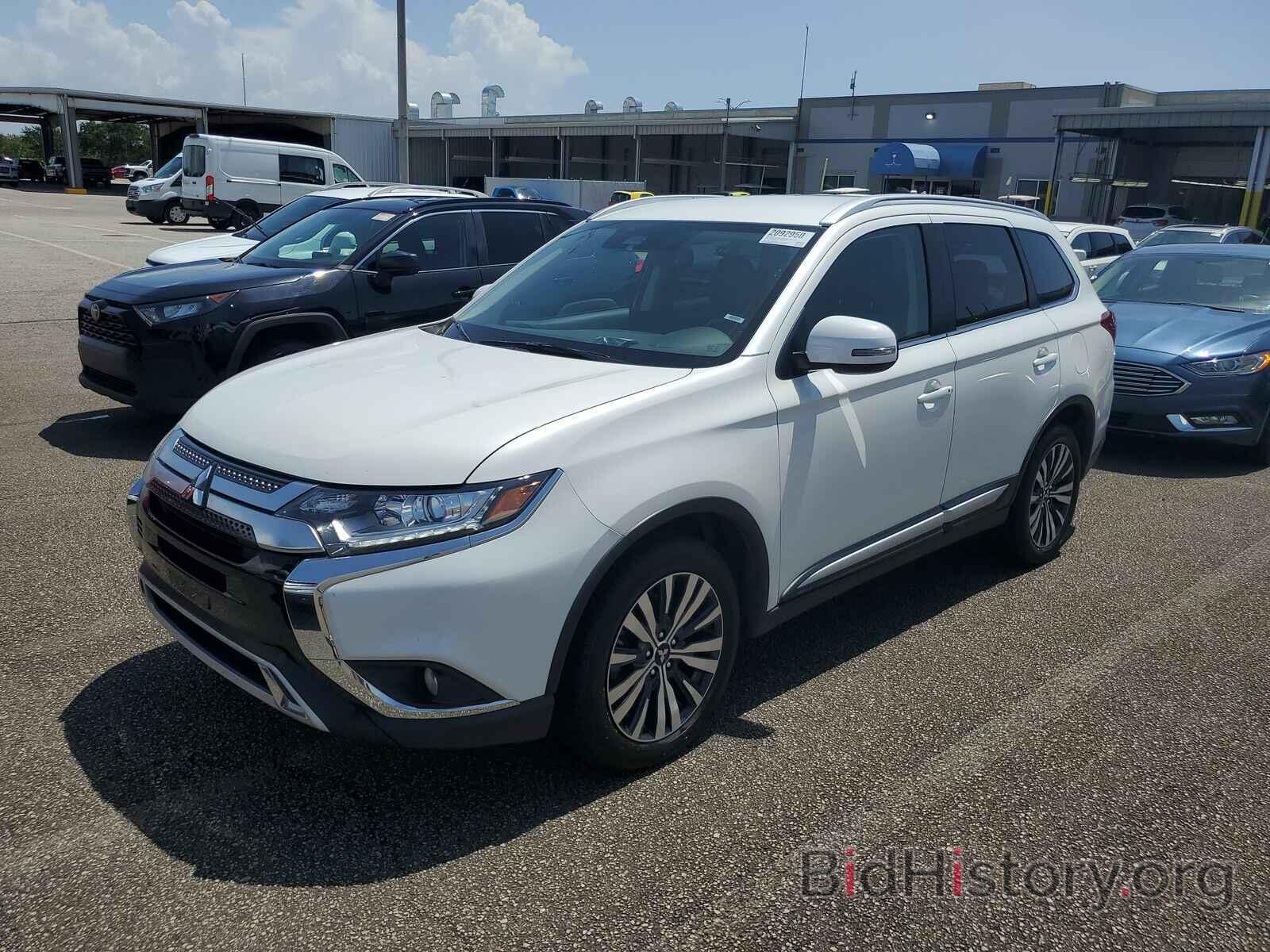 Photo JA4AD3A37LZ021084 - Mitsubishi Outlander 2020