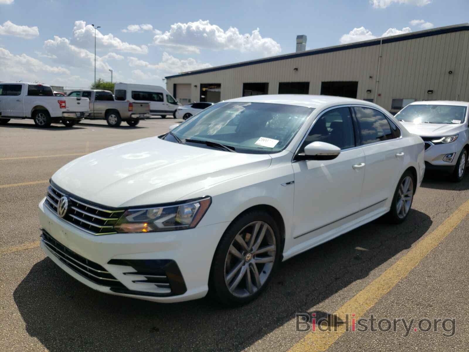 Фотография 1VWDT7A38HC032874 - Volkswagen Passat 2017