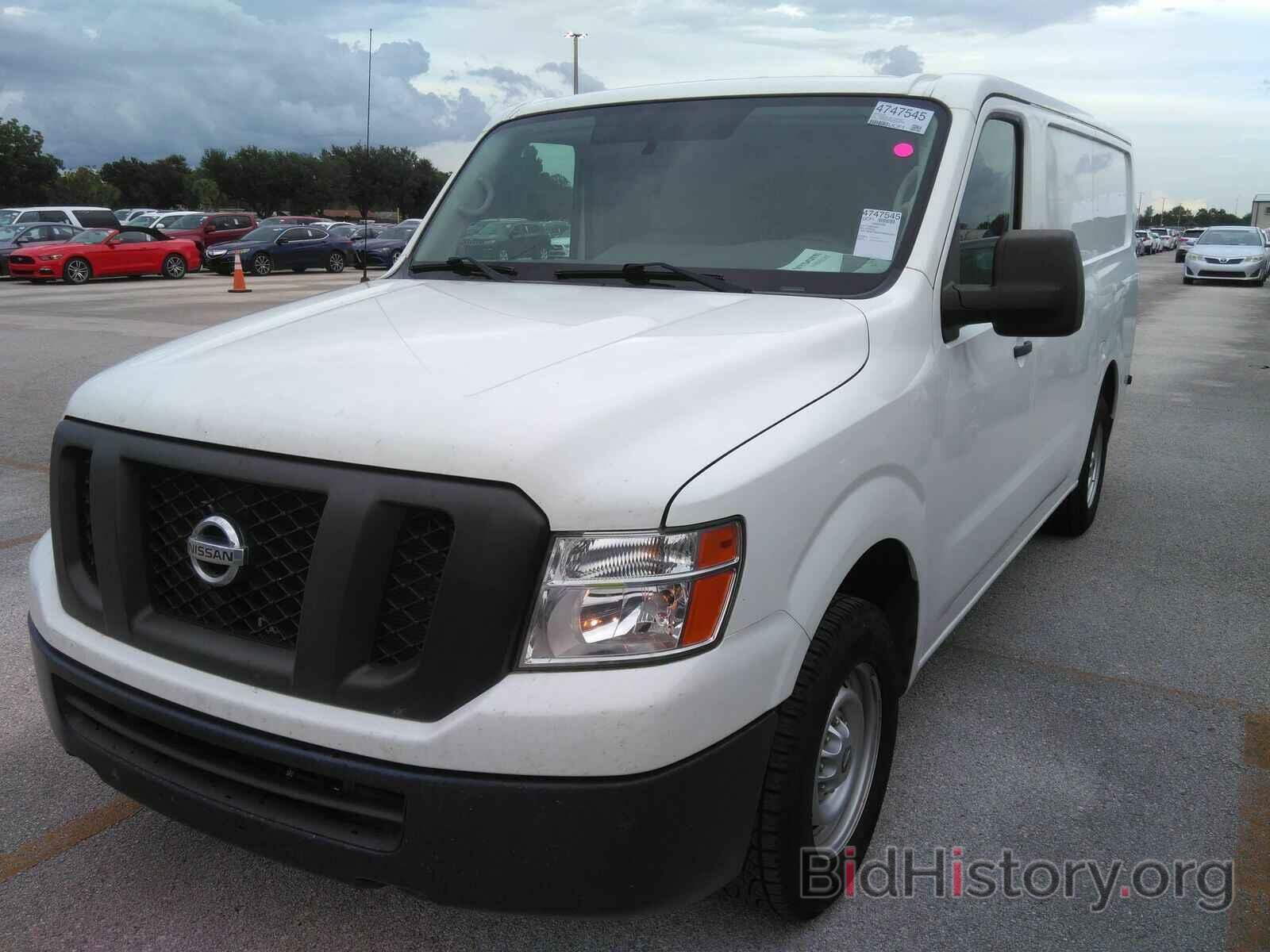 Photo 1N6BF0KMXHN805300 - Nissan NV Cargo 2017