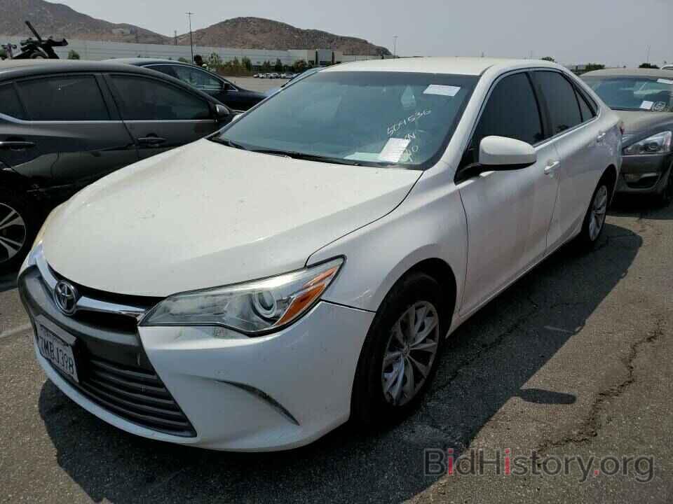 Photo 4T4BF1FK5FR504536 - Toyota Camry 2015