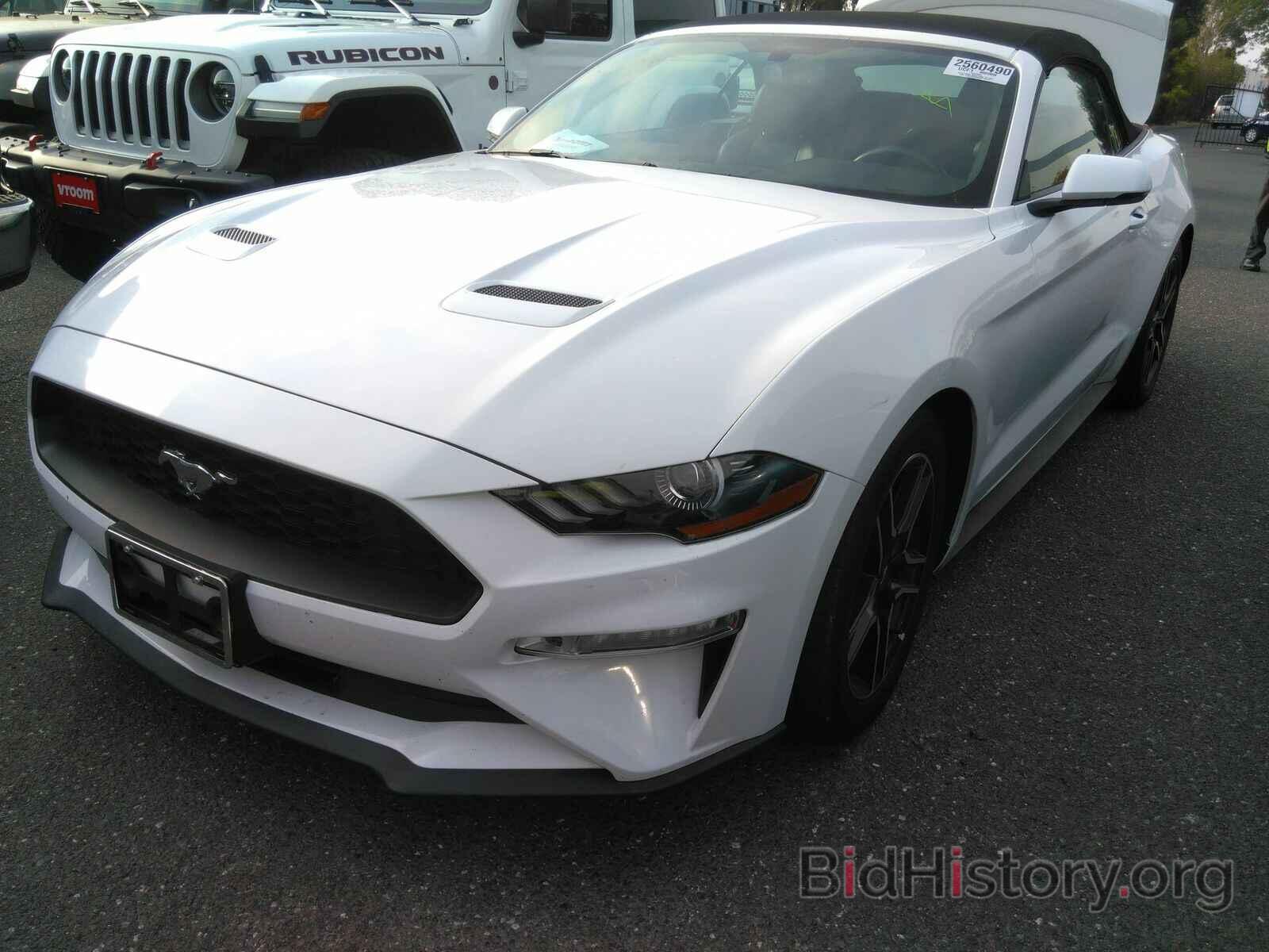 Photo 1FATP8UH0J5133097 - Ford Mustang 2018