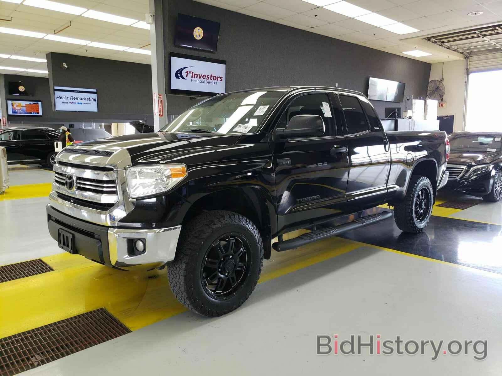 Photo 5TFUW5F12GX557023 - Toyota Tundra 4WD Truck 2016