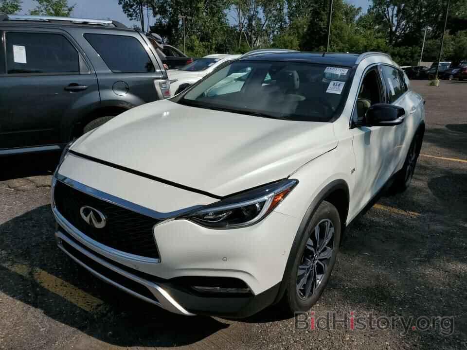 Фотография SJKCH5CR5JA059518 - INFINITI QX30 2018