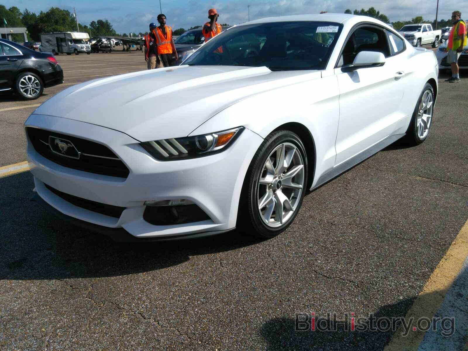 Photo 1FA6P8TH6F5310385 - Ford Mustang 2015