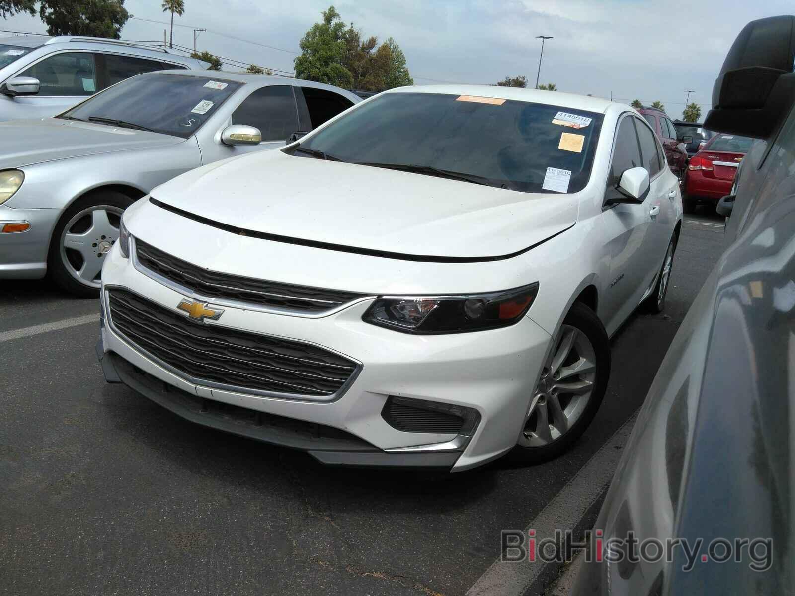 Photo 1G1ZD5ST2JF123337 - Chevrolet Malibu 2018