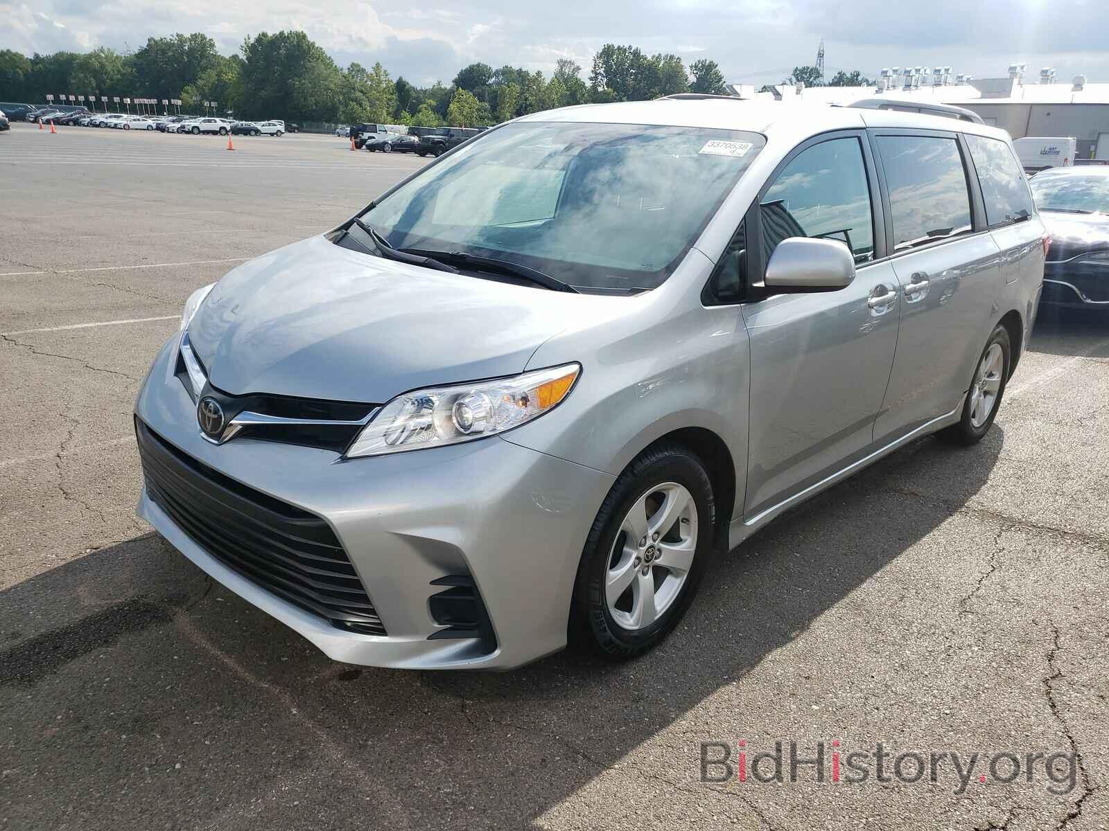 Фотография 5TDKZ3DC2LS064790 - Toyota Sienna LE 2020