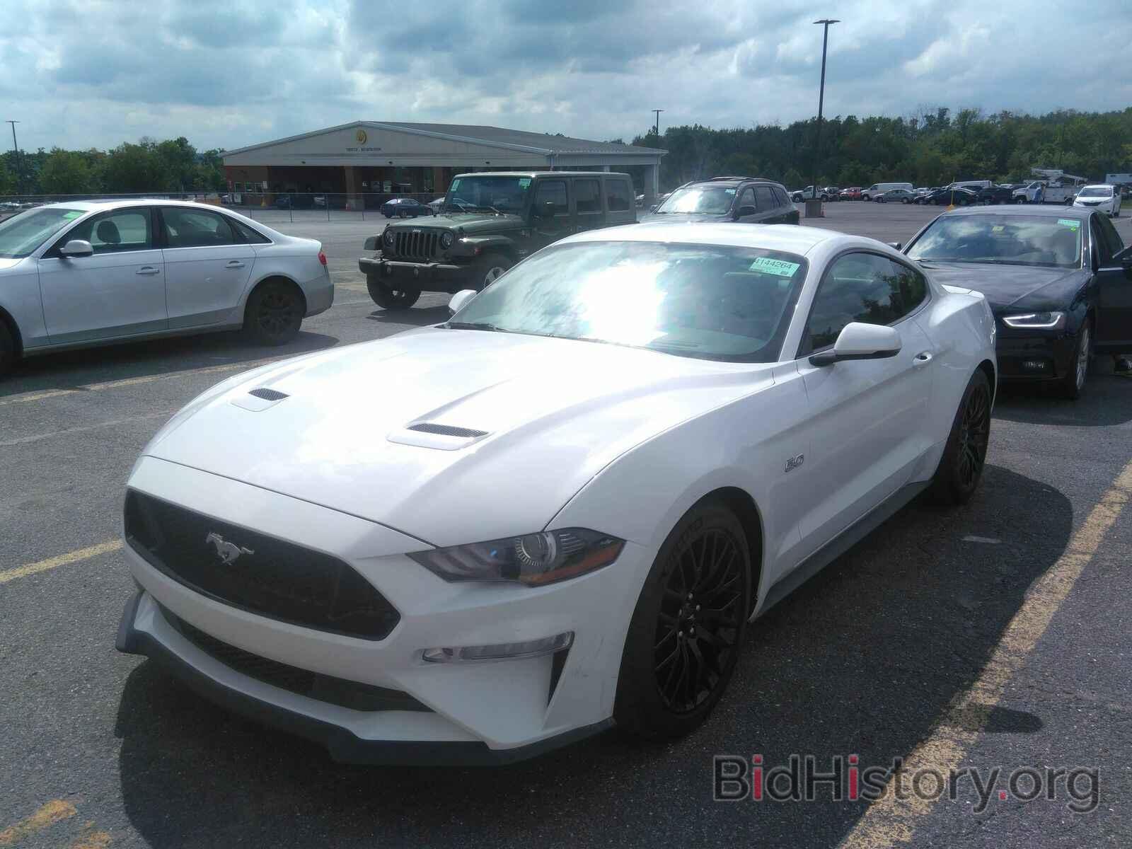 Photo 1FA6P8CF5J5128037 - Ford Mustang GT 2018