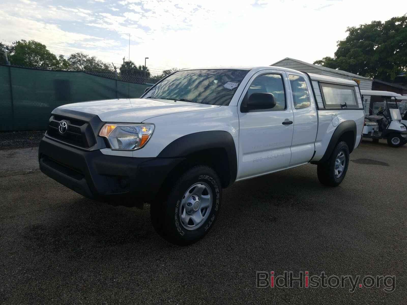 Photo 5TFUX4EN5FX039529 - Toyota Tacoma 4WD 2015