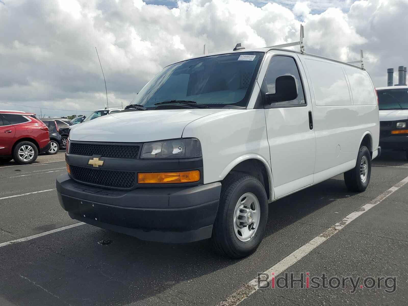 Photo 1GCWGAF76M1144815 - Chevrolet Express Cargo Van 2021